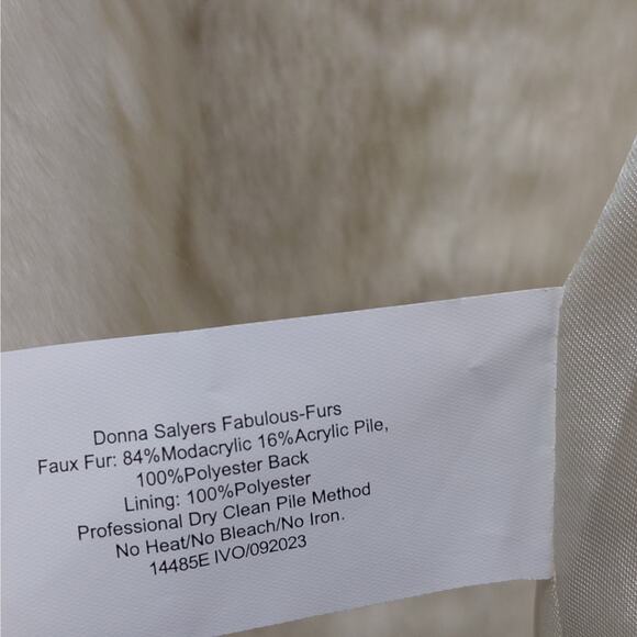 Donna Salyers Fabulous Furs Ivory Faux Fur Coat Plus 3X Long Plush Winter Jacket - Picture 10 of 10